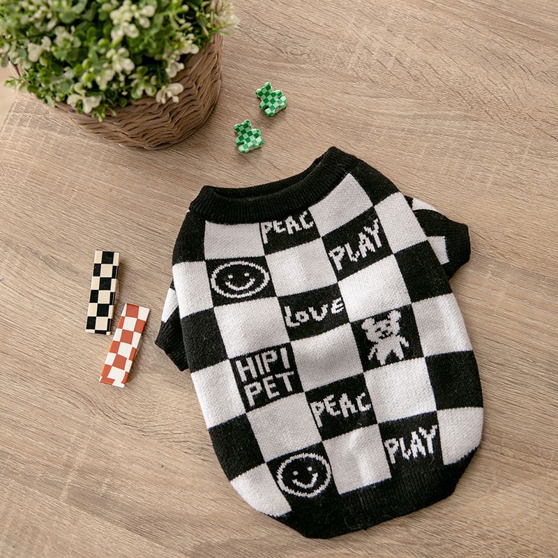 Black and White Plaid Pet Clothes
