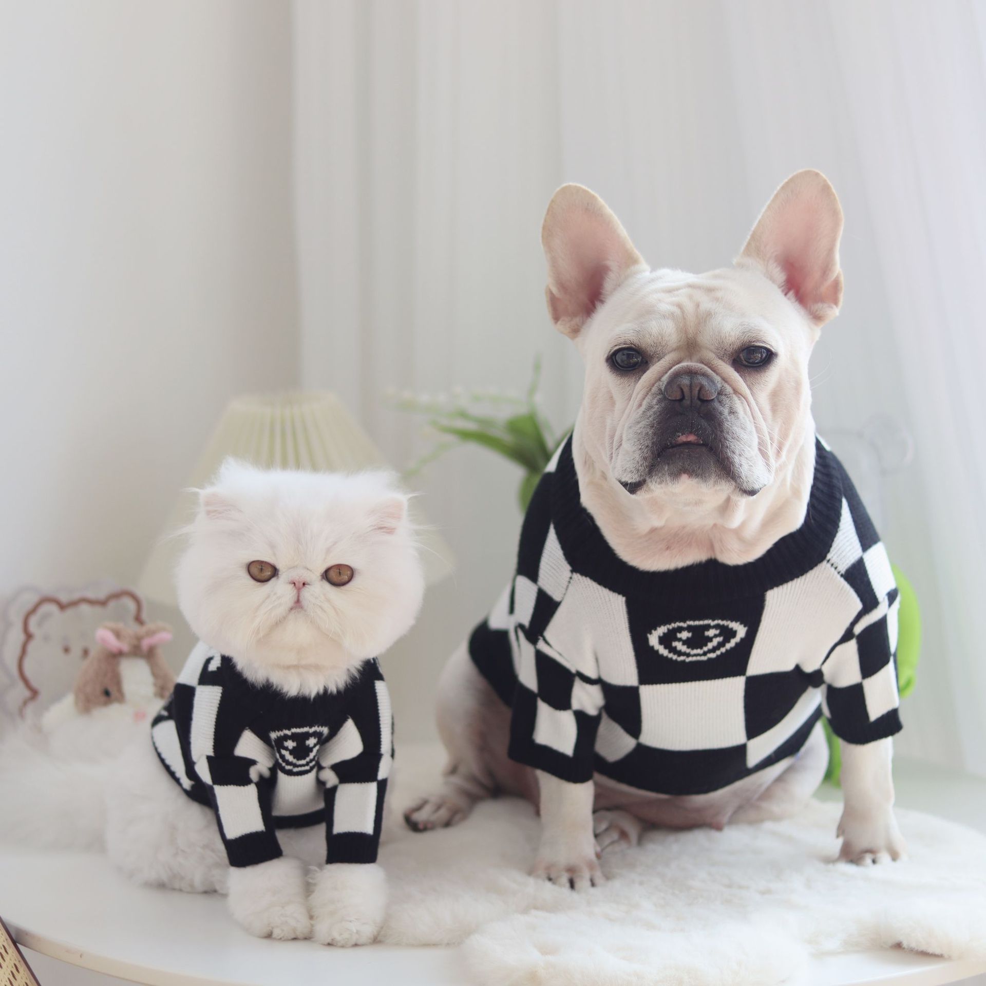 Black and White Plaid Pet Clothes
